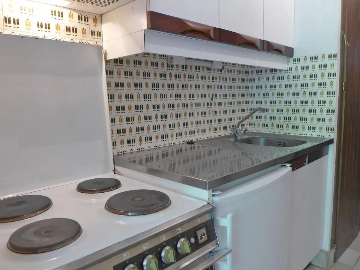 שאמוני Apartment Les Pecles By Interhome