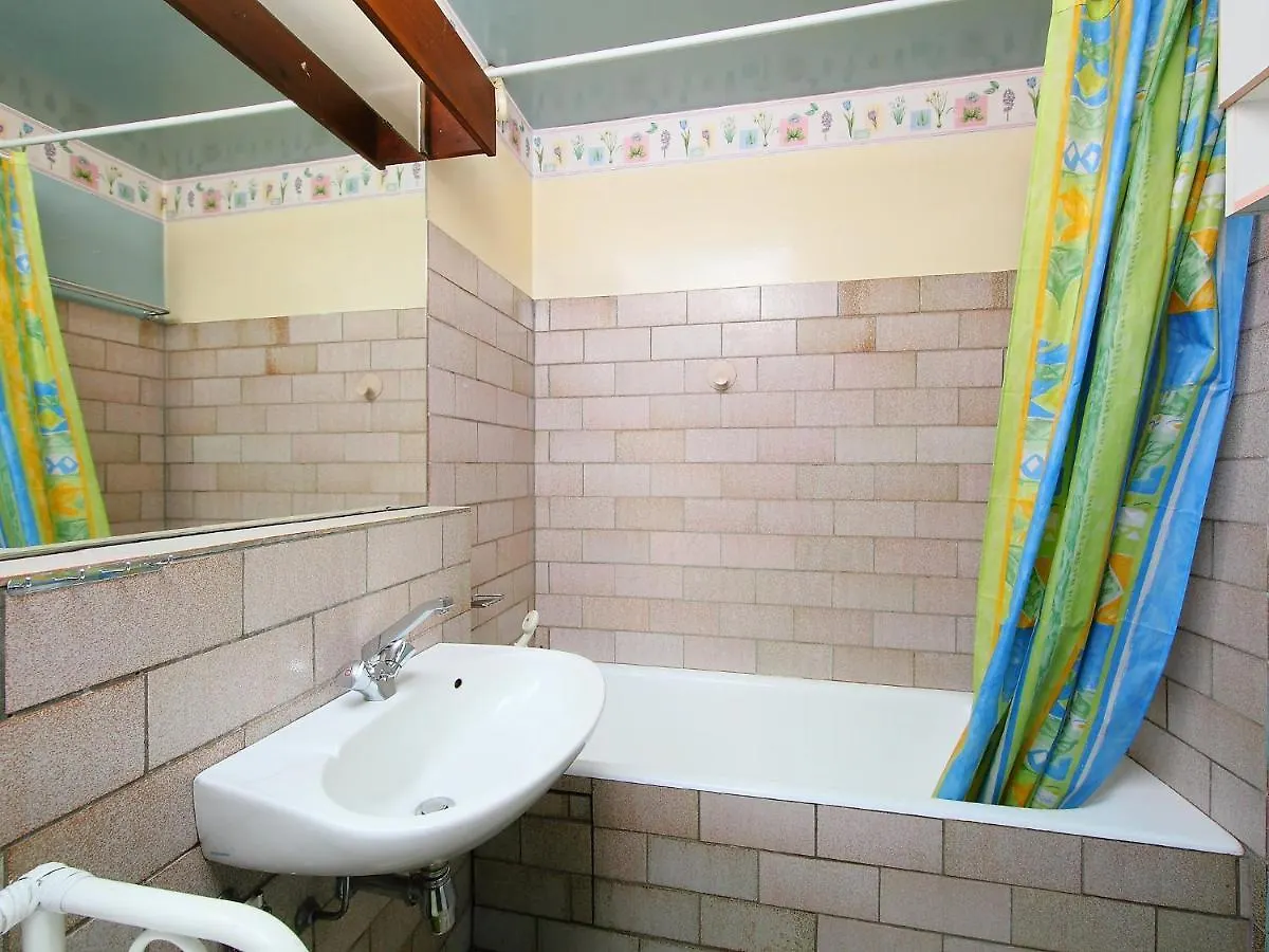 שאמוני Apartment Les Pecles By Interhome